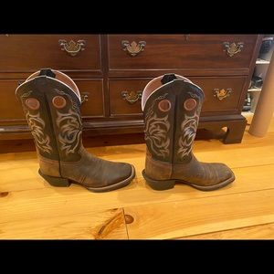 Justin cowboy boots